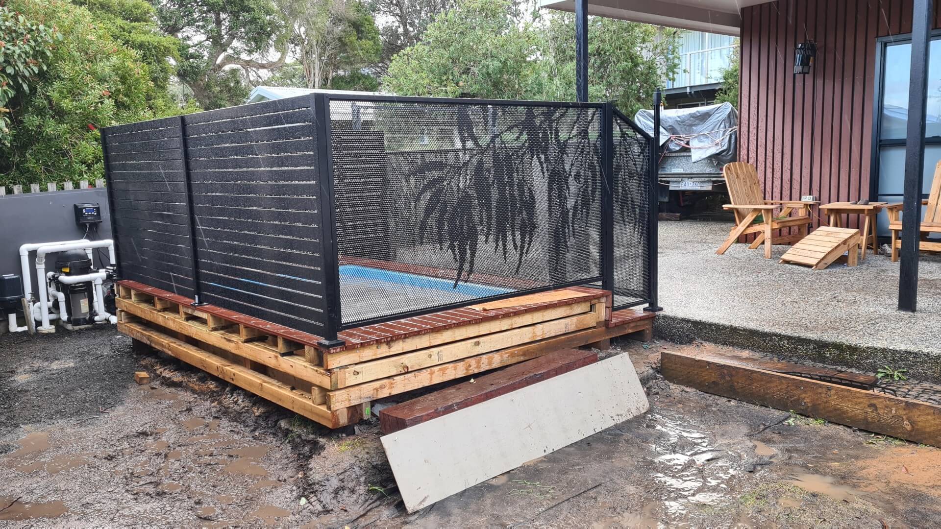 Textured Monument pool fencing, Langwarrin Victoria